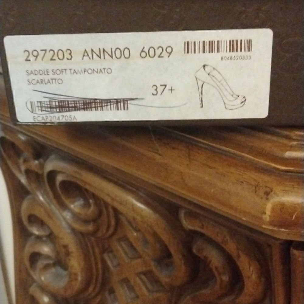 Gucci    - Picture 4 of 11